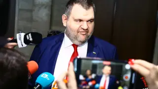 Пеевски: Министерство на отбраната незабавно да изплати заплатите на протестиращите от “ТЕРЕМ-Хан Крум”! 