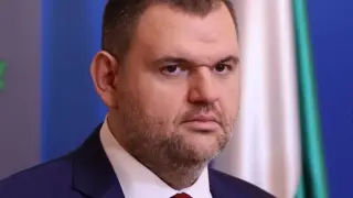 Пеевски дава на прокуратурата ортачката на Пепи Еврото БЛИЦ Live