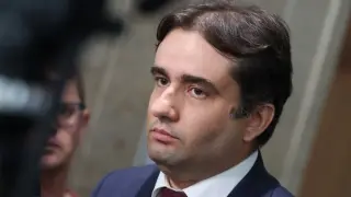 Божанов остава на свобода срещу 10 бона