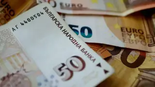 Евростат: Живеем два пъти по-бедно от германците