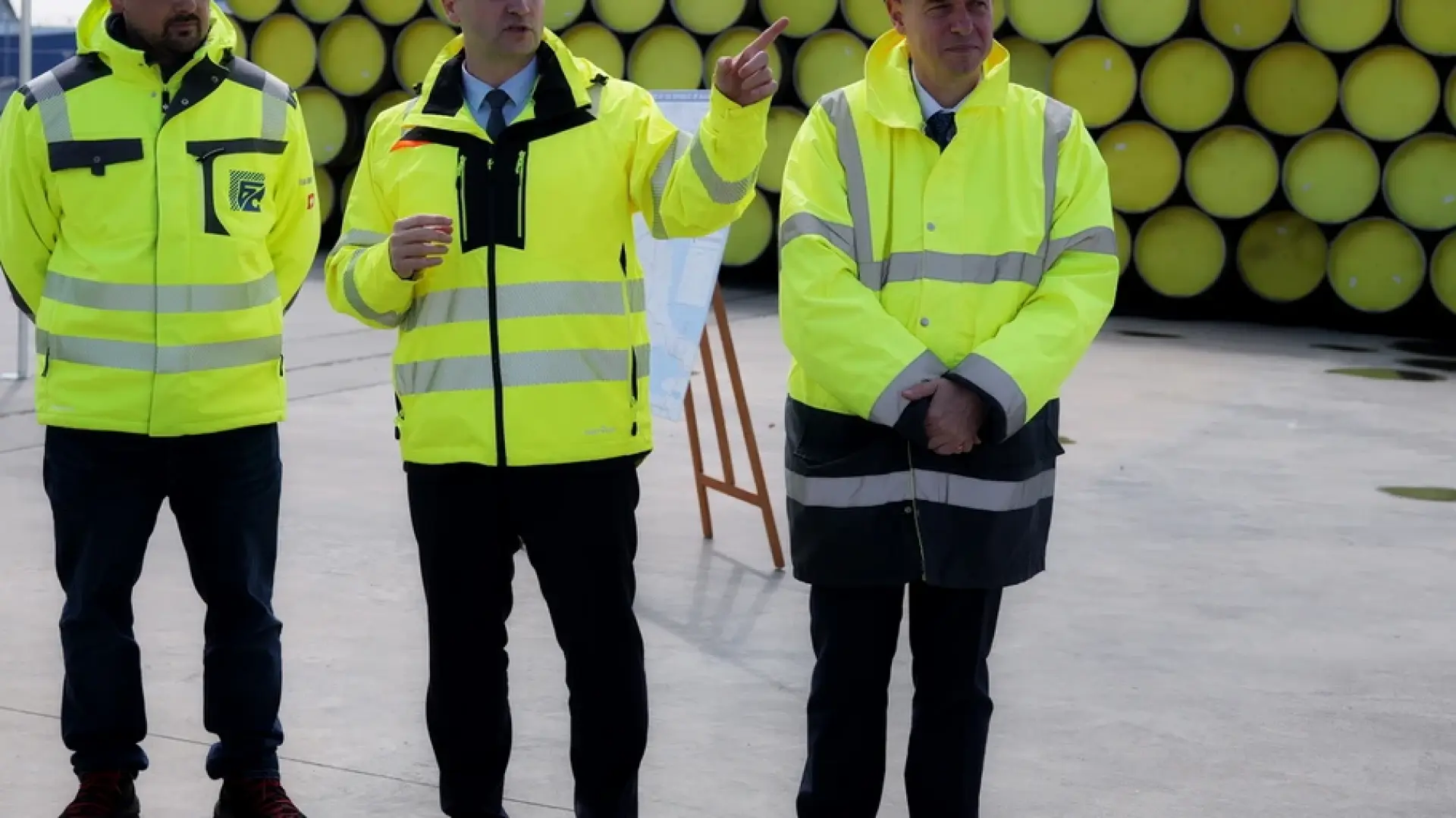 България дава старт на енергиен мегапроект и соларна революция в общините