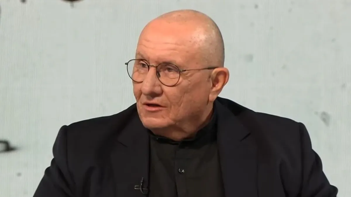 Шкумбата с първи коментар след информацията за катастрофата
