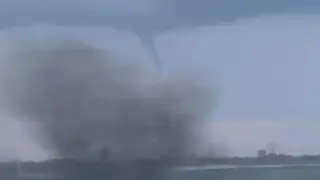 Буря торнадо удари България, ето къде ВИДЕО