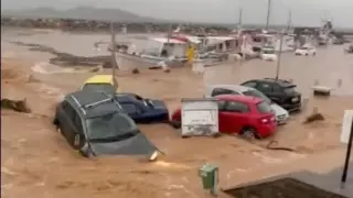 Гърция е под вода! Мощна буря удари известни градове, страшно е ВИДЕО 