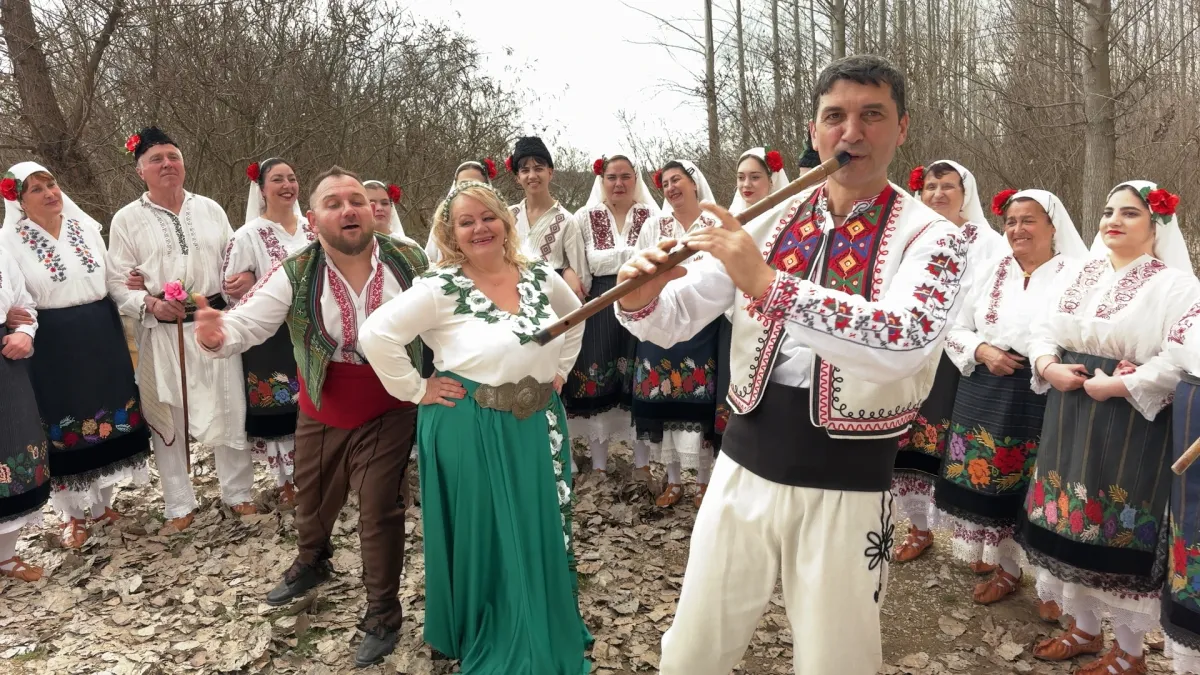 Ана-Мария възпя качамака ВИДЕО