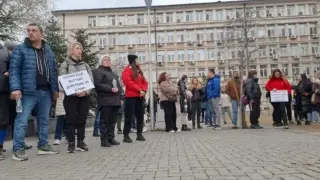 В България ври и кипи, хората излязоха по улиците заради...