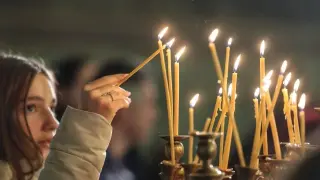 Важен празник е: Днес момите и жените се молят за...