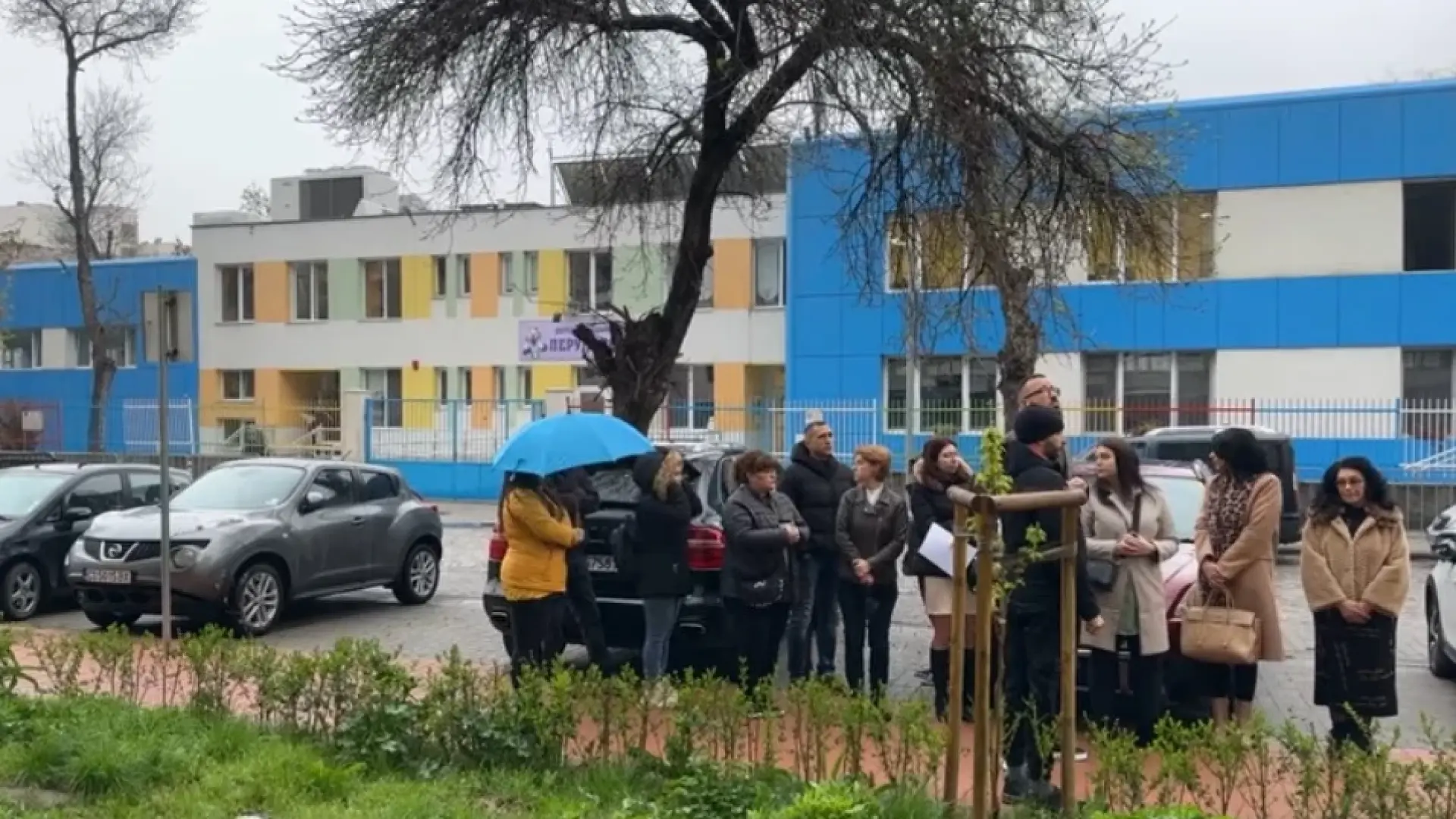 Възмездие! Ето какво ще се случи с учителката, карала дете да бърка в тоалетна чиния 