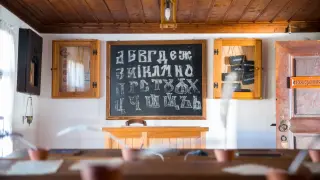 Урок по български: Колко падежа има в нашия език