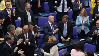 За първи път: "Алтернатива за Германия" на върха на рейтингите 
