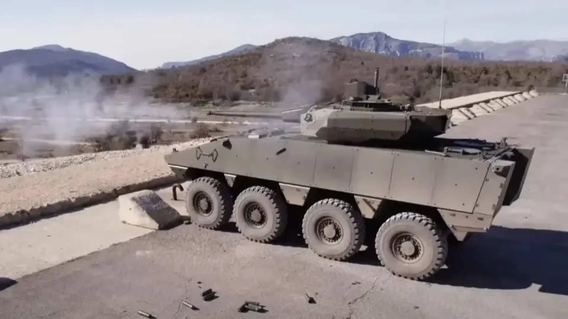 Най-модерната бронирана машина: Гърция ще започне производство на БМП Philoctetes