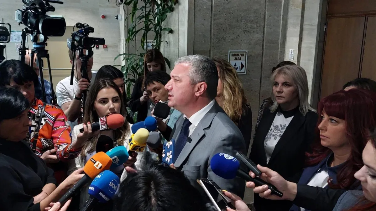 Драгомир Стойнев: МЕЧ, „Възраждане“ и „Величие“ не могат да са алтернатива – целта им е саботаж и принизяване на институциите и държавата 