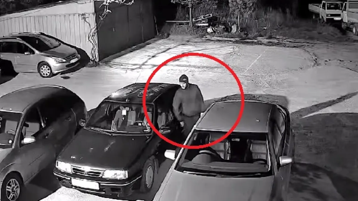 Внимание: Нагъл крадец вършее из Враца ВИДЕО