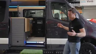 Превърнаха Mercedes Sprinter в дом на колела в стила на "Междузвездни войни" ВИДЕО