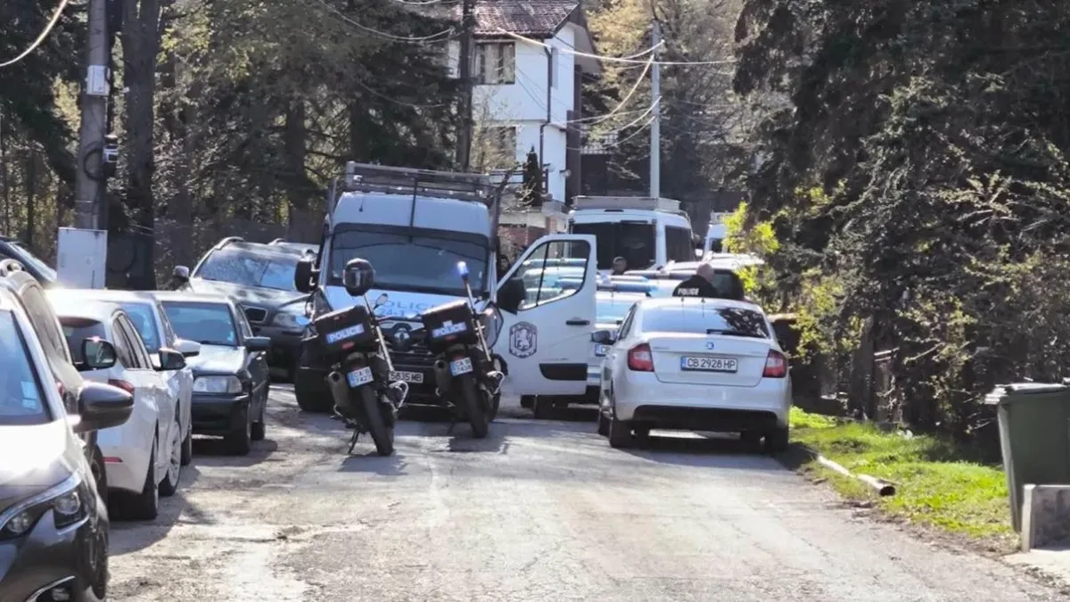 Брутално! Доган и деребеите му нахлуха нагло в Сараите