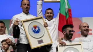 Българи спечелиха конкурс за пица в Италия с уникална рецепта