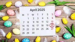 Защо Великден 2025 година се забавя? Как часовите пояси „изместиха“ празника на 20-ти април