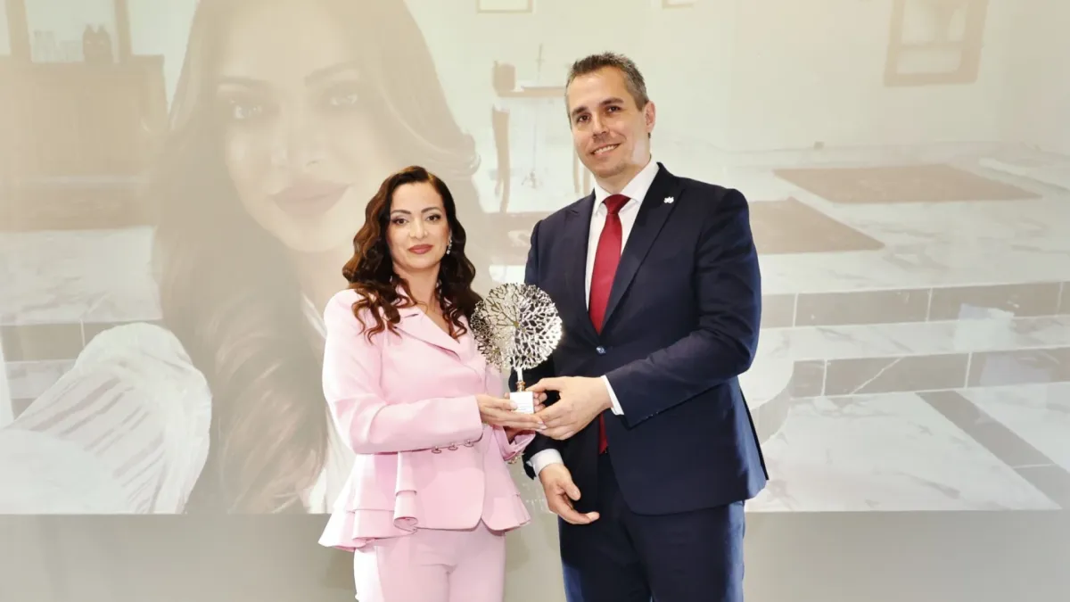 Ангел Славчев връчи най-сърцатата награда на Bright Awards: Признание за храма, който сбъдва мечтите на цяло село