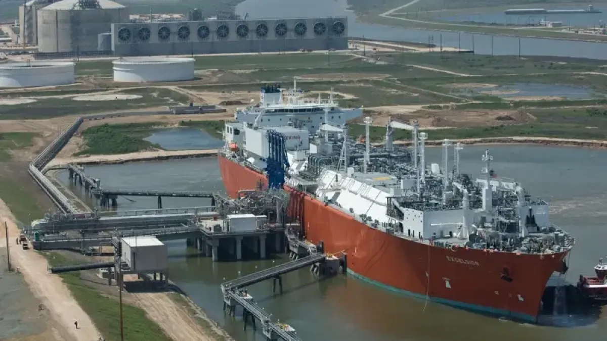 Германската държавна компания купува руски газ в нарушение на собствените си санкции