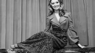 Тъжна вест: Напусна ни легендарна певица, преследвана от терористи 