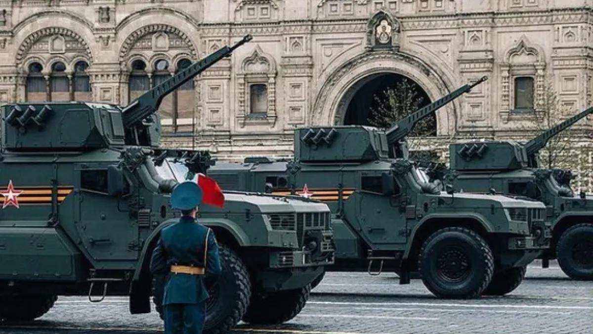На парада на 9 май Русия се точи да покаже покаже уникално оръжие, създадено със...