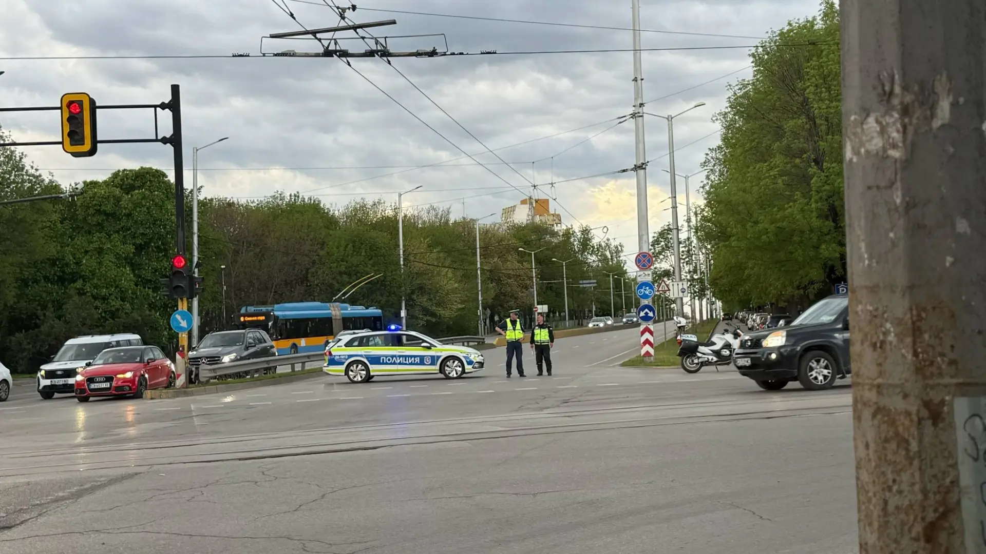 Ключов столичен булевард под блокада СНИМКИ 