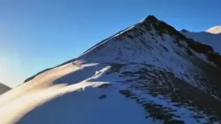 Каква красота: Дрон направи удивителен полет над Еверест ВИДЕО