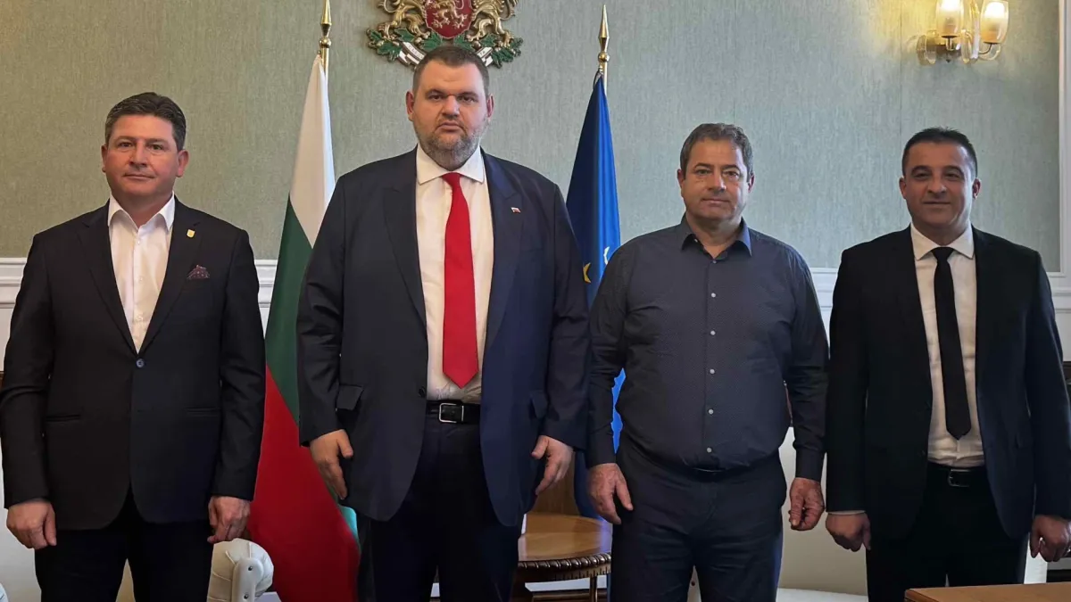 Пеевски прие кметовете на Главиница и Ситово