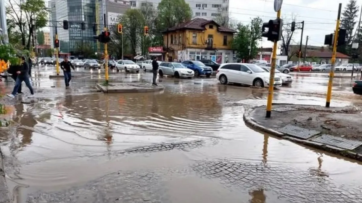 София се превърна във Венеция след проливния дъжд ВИДЕО