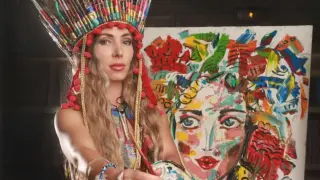 Скандалната модна дизайнерка Мира Бъчварова провокира с изложба живопис "PRIVATE"