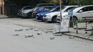 Майка и дете се разминаха с ужасяваща трагедия в Благоевград СНИМКИ