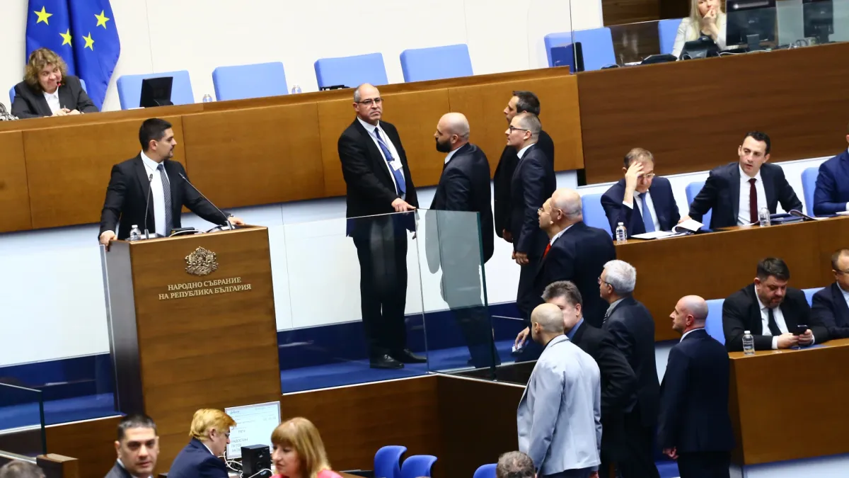 Ясно е името на депутата с най-груб език в парламента