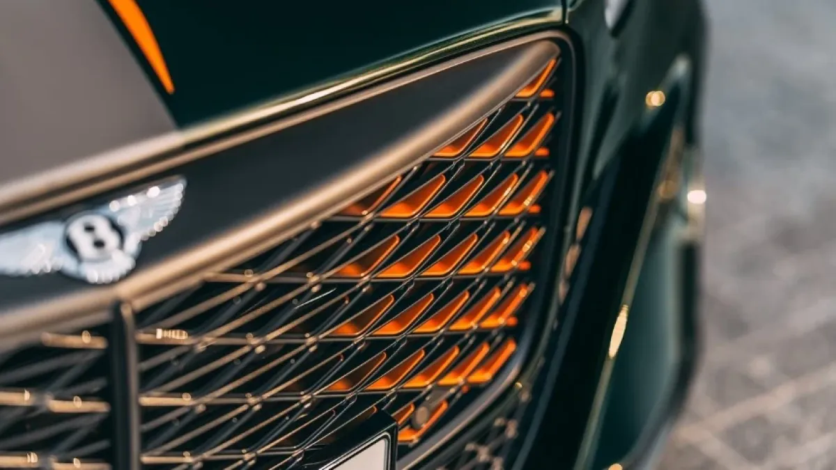 Представиха най-скъпото Bentley за $2,5 милиона, ето какво представлява СНИМКИ