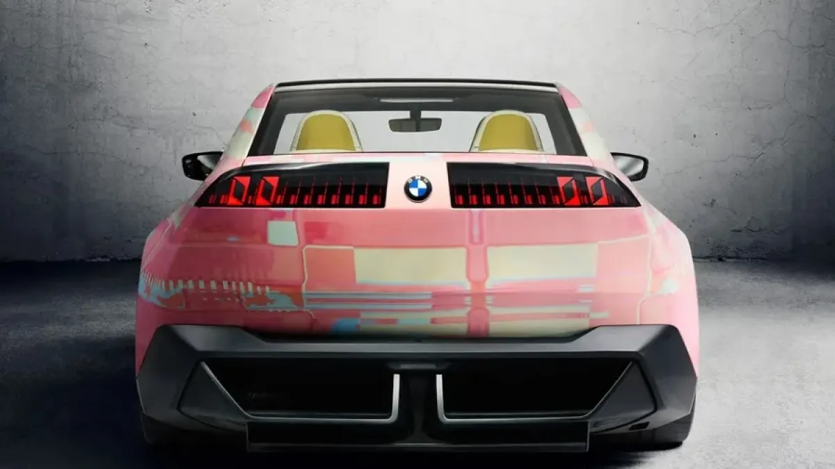 BMW показа как ще изглеждат бъдещите модели СНИМКИ