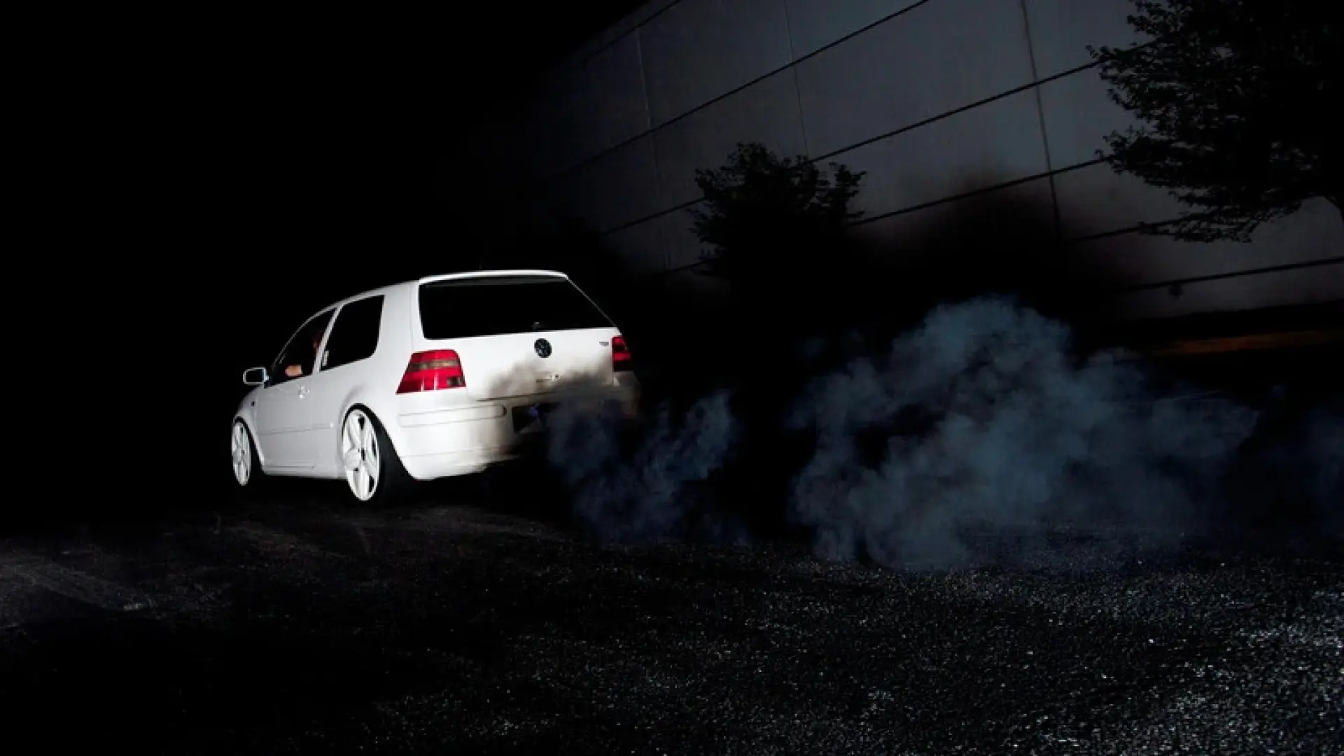 ЕС с голяма секира за шофьорите на стари дизели