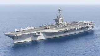 Инцидент с американски самолетоносач в Червено море, има ранен