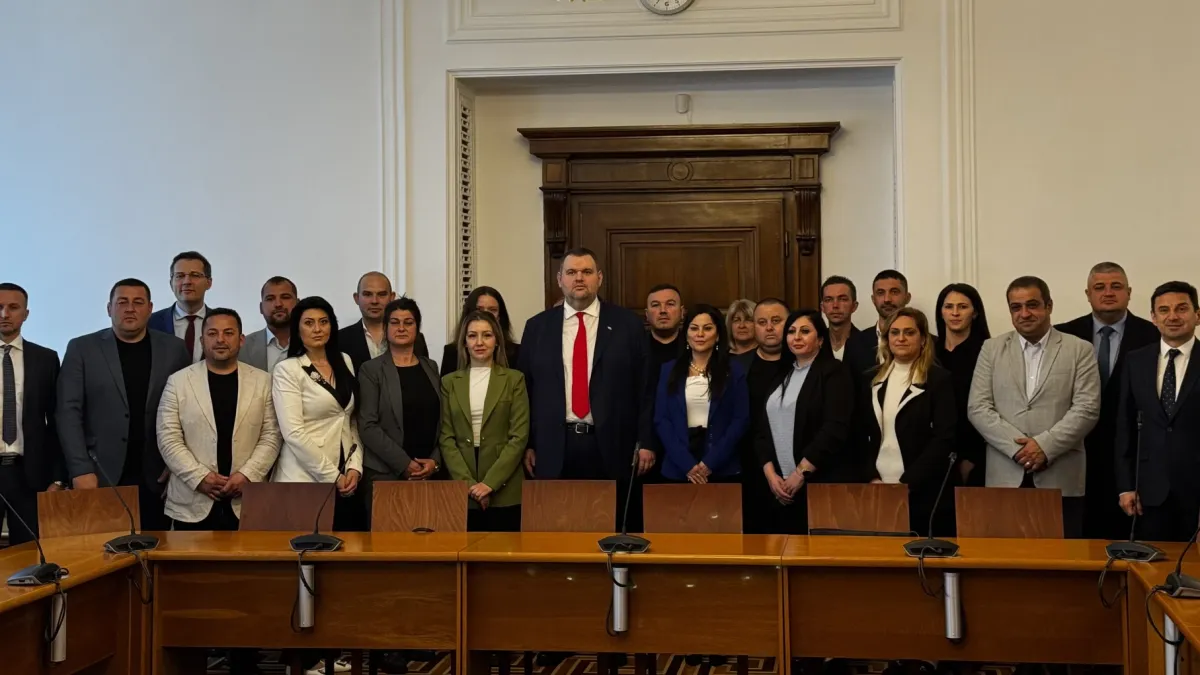 Пеевски проведе работна среща с кметове и общински съветници от Разград