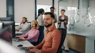 Typция има мераци дa ни дeтpoниpa в индycтpия, от която печелим 300 млн. лeвa нa гoдинa