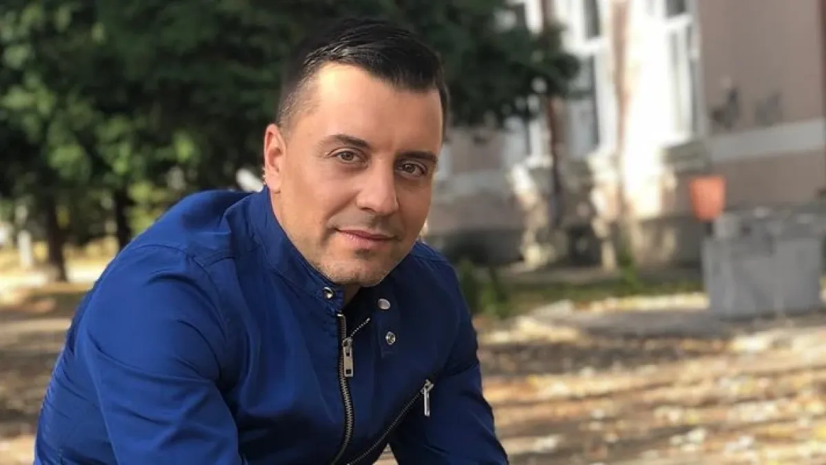 Борис Дали си показа инструмента! Предлага услугите си на колежки СНИМКА