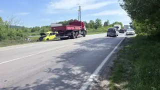 Касапница с три жертви край Монтана, телата им са заклещени в колата СНИМКИ 18+