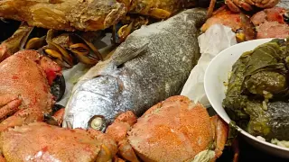 Цена 48 лв. за 4 човека, а на масата най-вкусната черноморска риба, раци и сарми СНИМКИ