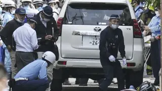 „Беше ми писнало от всичко": Шофьор се вряза в група деца в Осака ВИДЕО