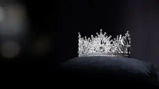 Красива миска стана майка за трети път, с трогателна СНИМКА разтопи мрежата 