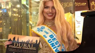 Теа Де Анджелис взриви Dubai Fashion Week и грабна Best Model of Dubai! СНИМКИ