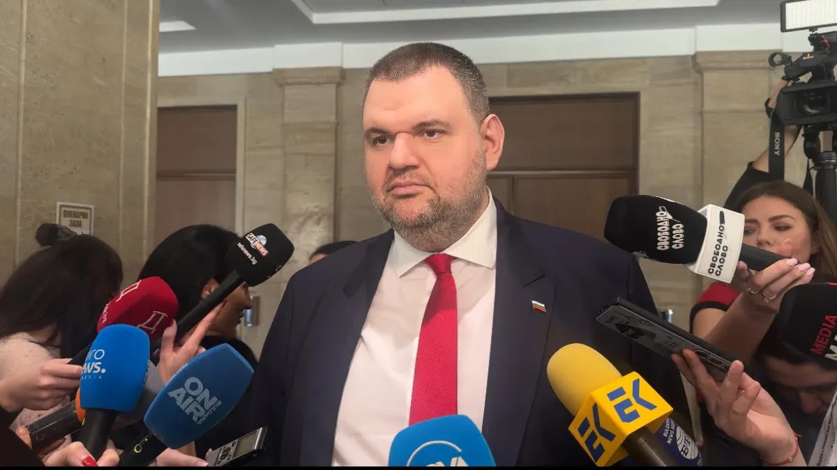 Пеевски: Призовавам да се работи за хората! Няма да позволя България да бъде хвърлена в бездната! БЛИЦ Live