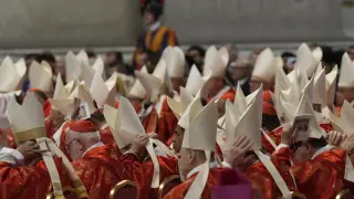 Започна изборът на нов папа! Ето какво следва ВИДЕО