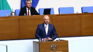 Желязков: Защитата на уязвимите е приоритет при въвеждането на еврото