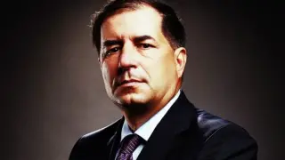Доц. Цеков закова Радев: Никакво значение няма формулировката на въпроса!