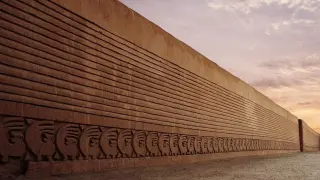 Вандал оскверни с неприлични графити популярен обект на ЮНЕСКО в Перу