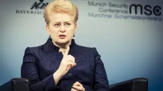 Бивш президентът на Литва: Руските ядрени оръжия вече не плашат никого